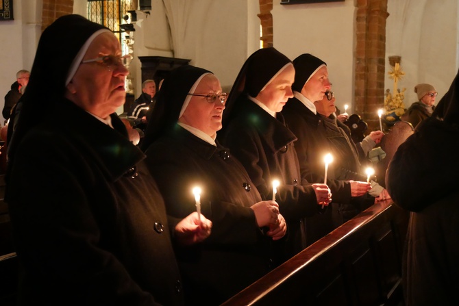 Uroczyste I Nieszpory Adwentu