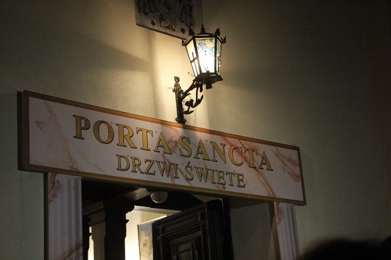 Rozpoczęcie roku jubileuszowego w parafii św. Stanisława w Skierniewicach
