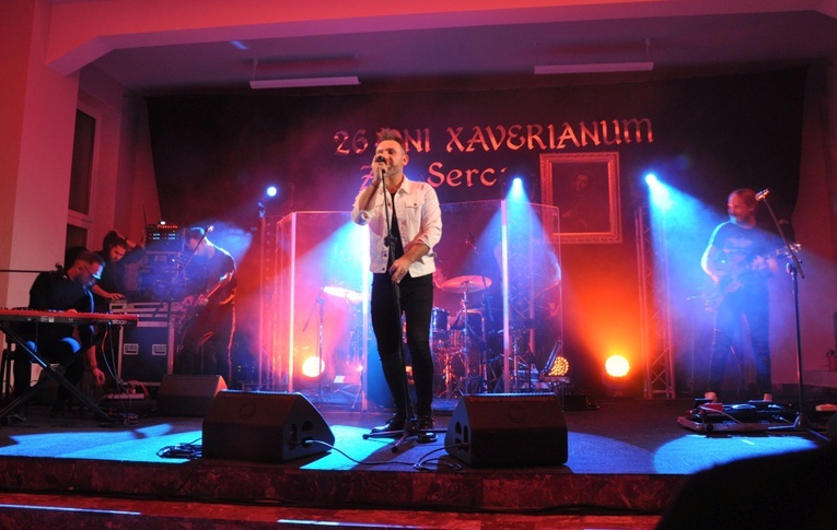 Żar serca i koncert Mateusza Ziółko w Xaverianum