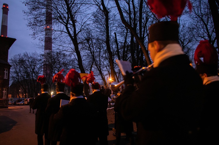 Katowice. Orkiestra górnicza na Nikiszowcu 