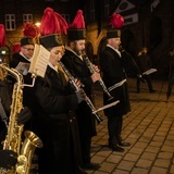 Katowice. Orkiestra górnicza na Nikiszowcu 