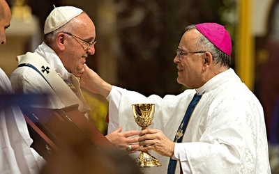 Abp Charles Chaput z papieżem Franciszkiem.