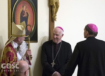 Święty Mikołaj prosił biskupa o pozwolenie na posługę w diecezji świdnickiej.
