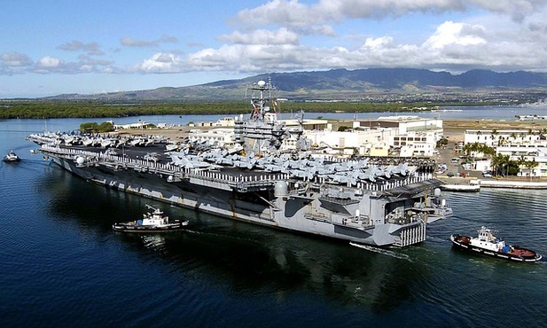 Strzelanina w bazie wojskowej w Pearl Harbor