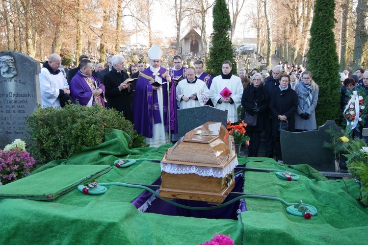 Uroczystości pogrzebowe śp. ks. Wiesława Stolca