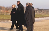 Kanclerz Angela Merkel z wizytą w byłym obozie Auschwitz-Birkenau 