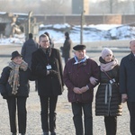 Kanclerz Angela Merkel z wizytą w byłym obozie Auschwitz-Birkenau 