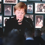 Kanclerz Angela Merkel z wizytą w byłym obozie Auschwitz-Birkenau 