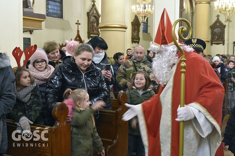 Św. Mikołaj w parafii pw. św. Jerzego i Matki Bożej Różańcowej