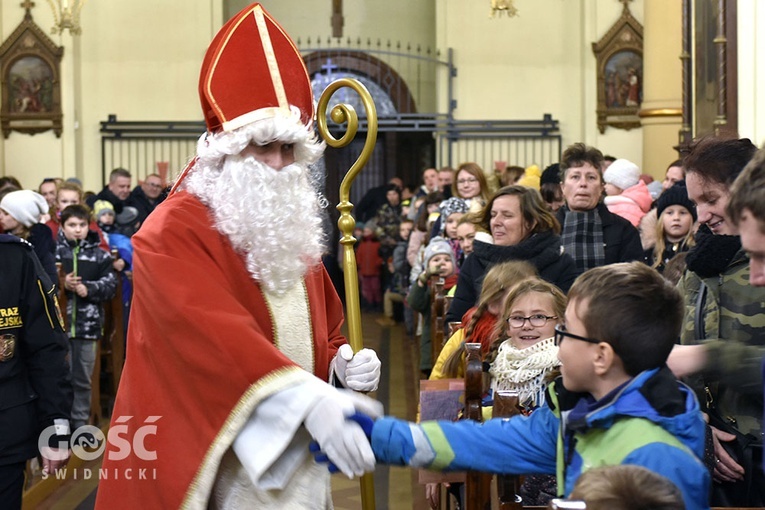 Św. Mikołaj w parafii pw. św. Jerzego i Matki Bożej Różańcowej