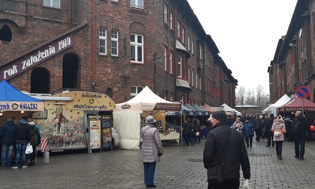 Katowice. Jarmark na Nikiszu