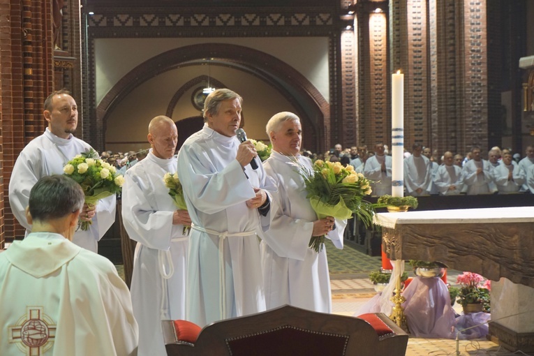 Ustanowienie nowych szafarzy Komunii Świętej