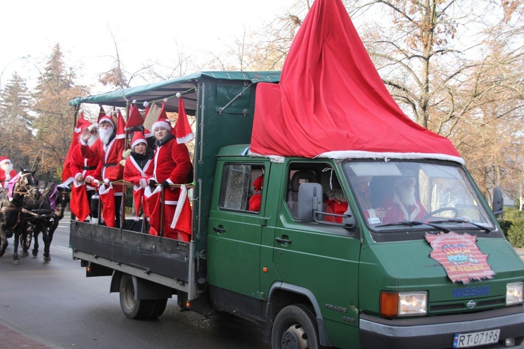 XVI Parada Mikołajów