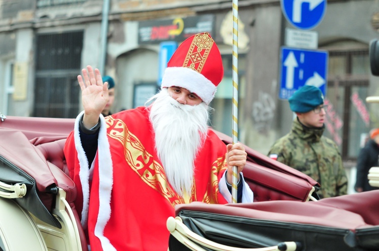 Orszak św. Mikołaja przeszedł ulicami Lublina