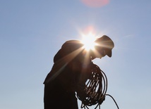 Szczęście to nie coś co się nam przydarza