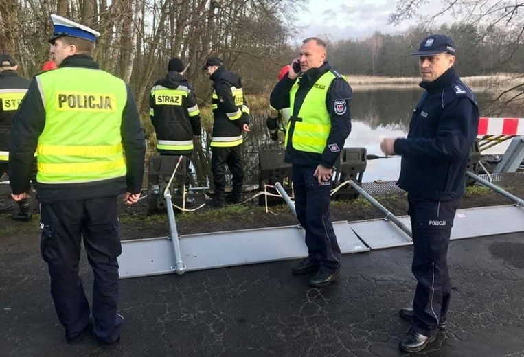 Tragedia w Lubuskiem, nie żyje pięć młodych osób