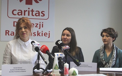 Do skorzystania z proponowanych form pomocy zachęcają ( od lewej) Dorota Kosman, Karolina Wieczorek i Anna Pietras.