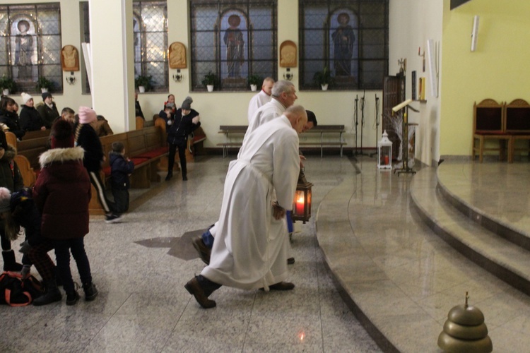 Najpierw roraty, potem posiłek 