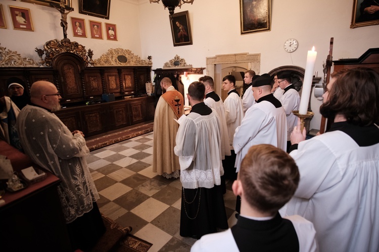 Msza trydencka podczas dni skupienia w Trzebnicy