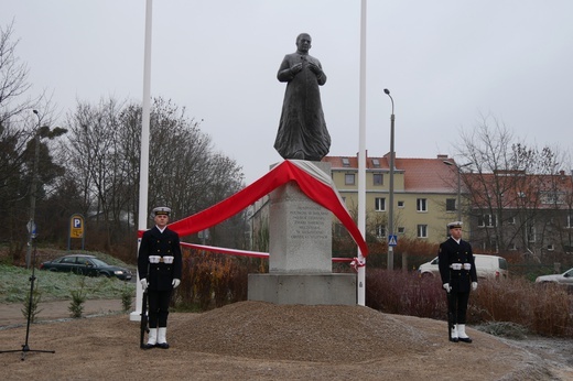 Odsłonięcie pomnika bł. ks. Rogaczewskiego