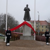 Odsłonięcie pomnika bł. ks. Rogaczewskiego