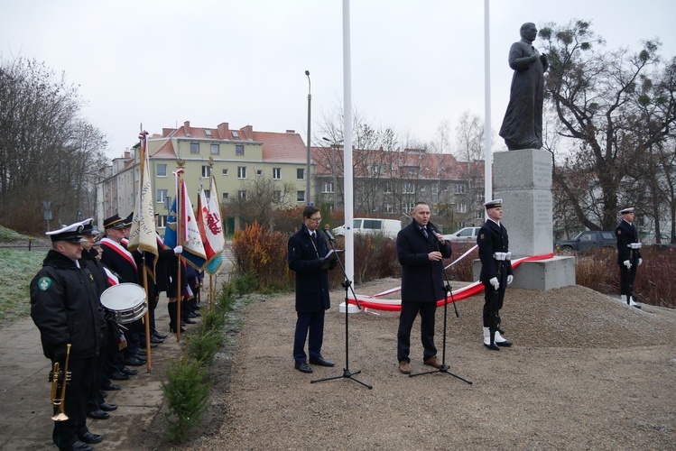 Odsłonięcie pomnika bł. ks. Rogaczewskiego