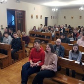 KSM diecezji radomskiej kolejny raz na miejsce duchowego przygotowania wybrało ośrodek rekolekcyjny w Dąbrówce. Z lewej ks. Grzegorz Łabądź.