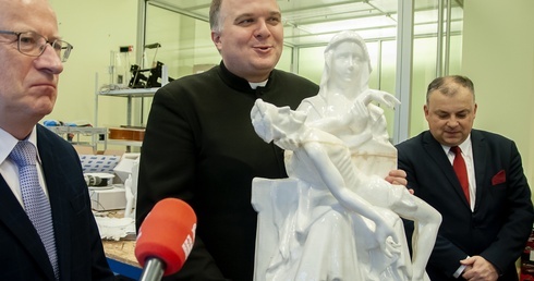 Pieta z drukarki. Podarunek Politechniki Koszalińskiej dla Domu Księży Emerytów
