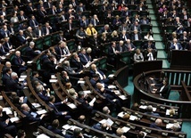 Sejm przyjął ustawę wprowadzającą tzw. Mały ZUS-u plus