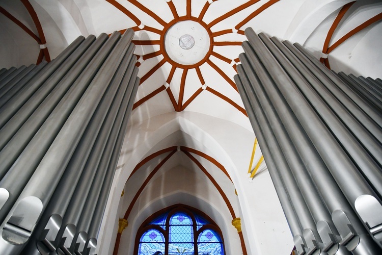Nowe organy w kościele Mariackim w Słupsku.