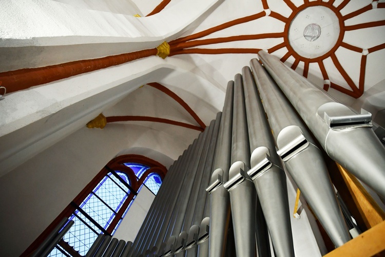 Nowe organy w kościele Mariackim w Słupsku.