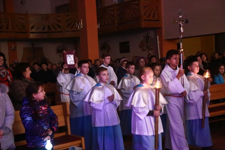 Gnojnik. Poświęcenie ołtarza MB Częstochowskiej i św. Jana Pawła II