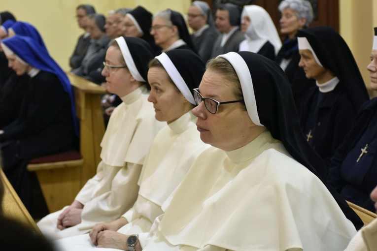 Adwentowy dzień skupienia dla sióstr zakonnych