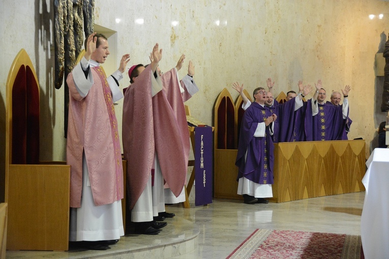 Abp Grzegorz Ryś na Remoncie Małżeńskim w Opolu