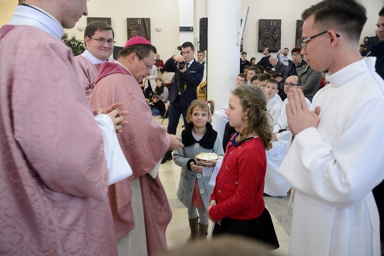 Abp Grzegorz Ryś na Remoncie Małżeńskim w Opolu