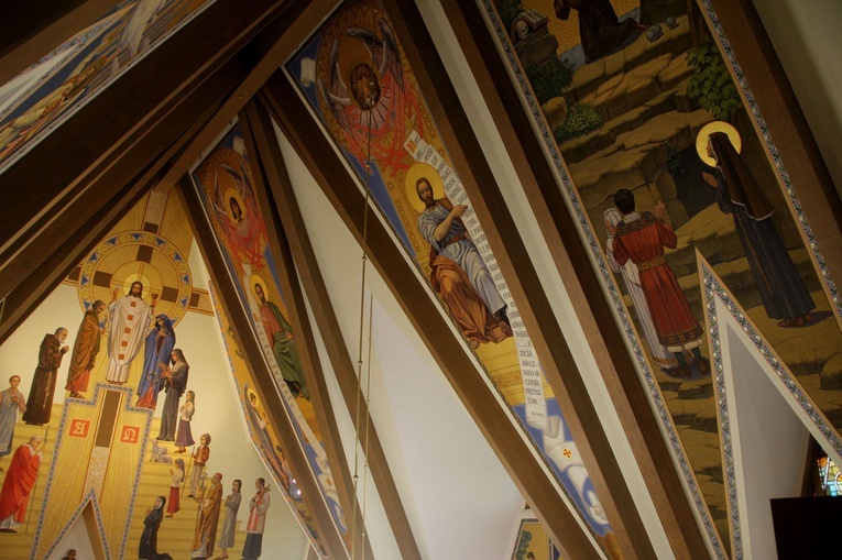 Cieniawa. Poświęcenie polichromii