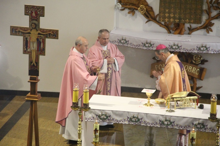 Cieniawa. Poświęcenie polichromii