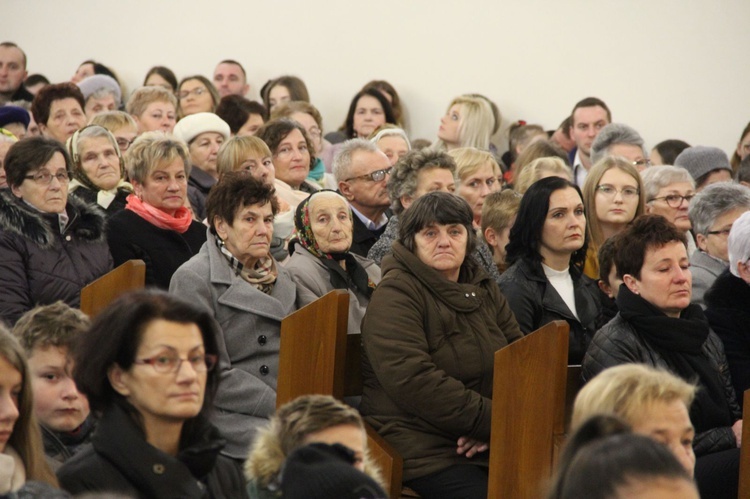 Cieniawa. Poświęcenie polichromii