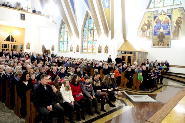 Cieniawa. Poświęcenie polichromii