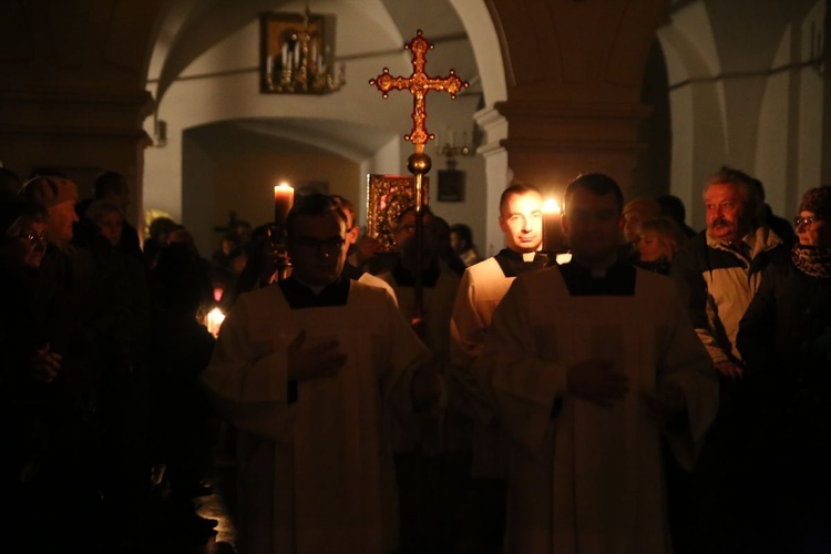 Betlejemskie Światełko Pokoju w Sandomierzu