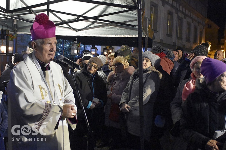 Spotkanie opłatkowe w Strzegomiu z "Golec uOrkiestrą"