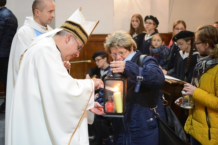 Betlejemskie Światło Pokoju w Opolu