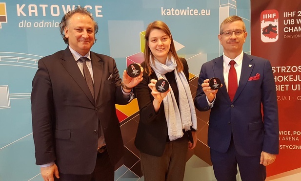 Katowice. Lodowisko Jantor miejscem zmagań o tytuł mistrzyń świata w hokeju. W stawce polskie hokeistki