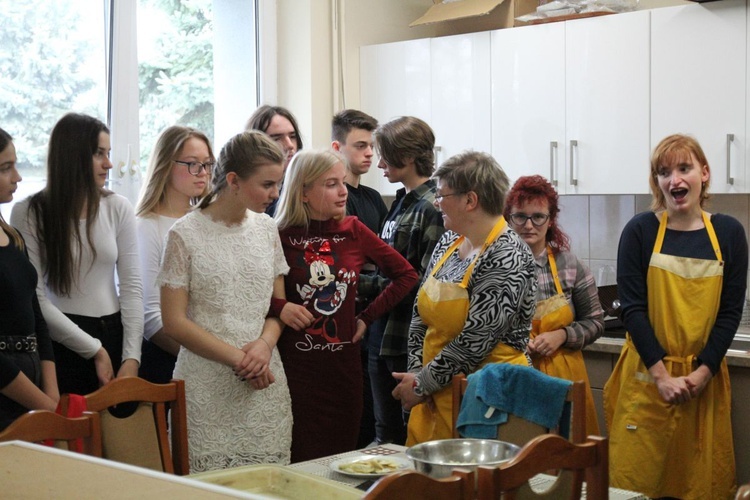 Licealiści KTK dla młodych z Ośrodka Szkolno-Wychowawczego w Żywcu