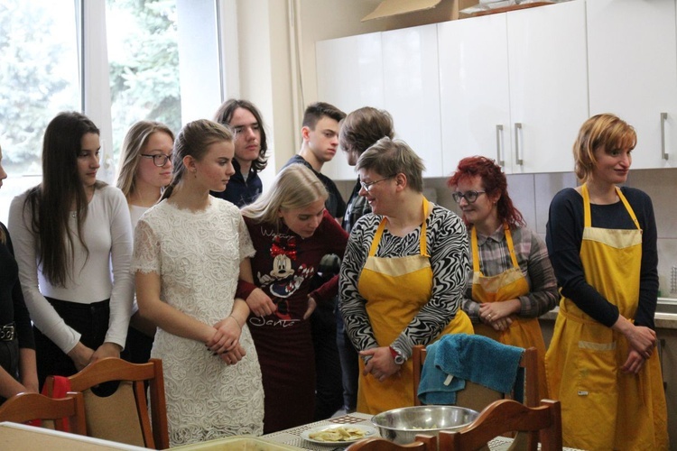 Licealiści KTK dla młodych z Ośrodka Szkolno-Wychowawczego w Żywcu