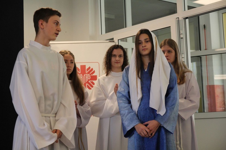 Licealiści KTK dla młodych z Ośrodka Szkolno-Wychowawczego w Żywcu