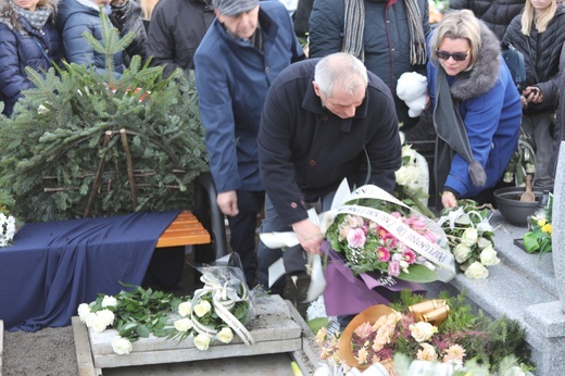 Ostatnie pożegnanie rodziny śp. Kaimów - ofiar wybuchu w Szczyrku
