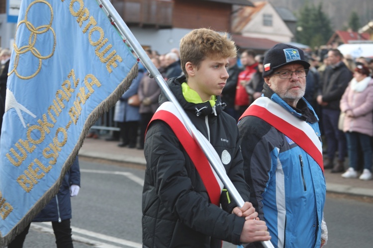 Ostatnie pożegnanie rodziny śp. Kaimów - ofiar wybuchu w Szczyrku