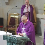 Ostatnie pożegnanie rodziny śp. Kaimów - ofiar wybuchu w Szczyrku