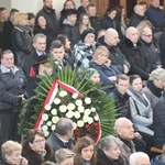 Ostatnie pożegnanie rodziny śp. Kaimów - ofiar wybuchu w Szczyrku